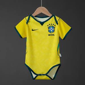 Brasil · 26/27 Bebê Titular Tam. 9/12