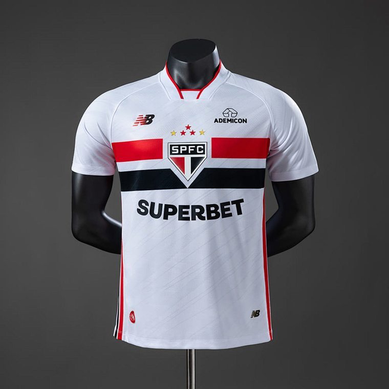 São Paulo · 26/27 Titular · Versão jogador