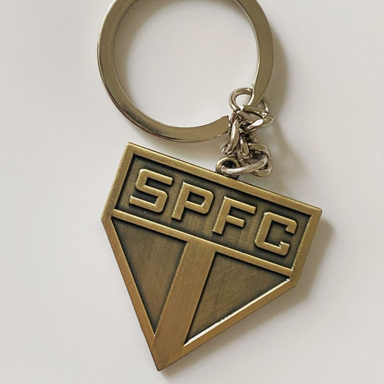 São Paulo · Chaveiro de metal com escudo
