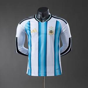 Argentina · 2026 Titular Manga longa · Versão jogador