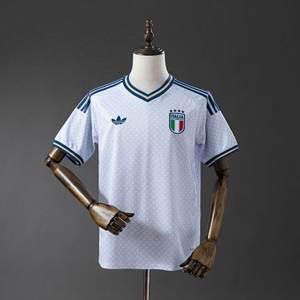 Itália · 2026 Visitante