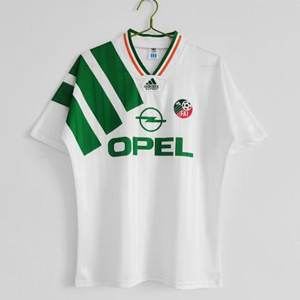 Irlanda · 1992/94 season Visitante