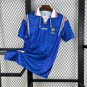 França · 1996 Titular